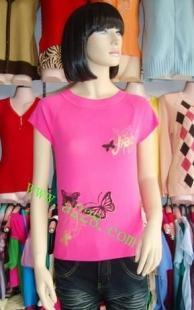 把握時(shí)尚脈搏 女士夏裝與針織服飾的批發(fā)新機(jī)遇