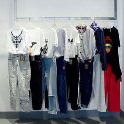 深圳服裝工廠余單庫(kù)存尾貨女裝清倉(cāng) 批發(fā)商的新機(jī)遇與挑戰(zhàn)